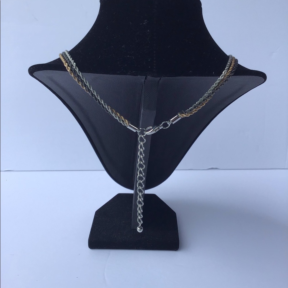 Necklace - Picture 2 of 3